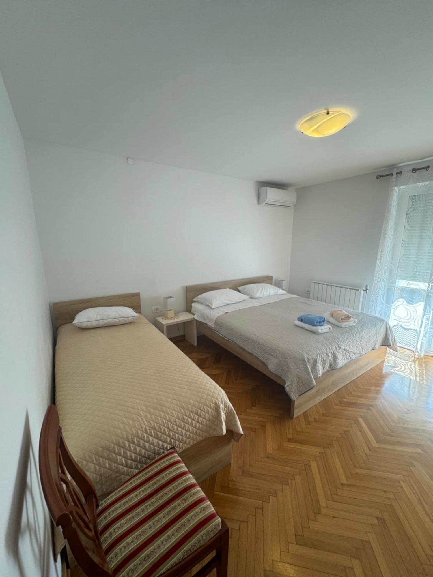Apartments And Rooms Orazem Zoro Portorož Buitenkant foto