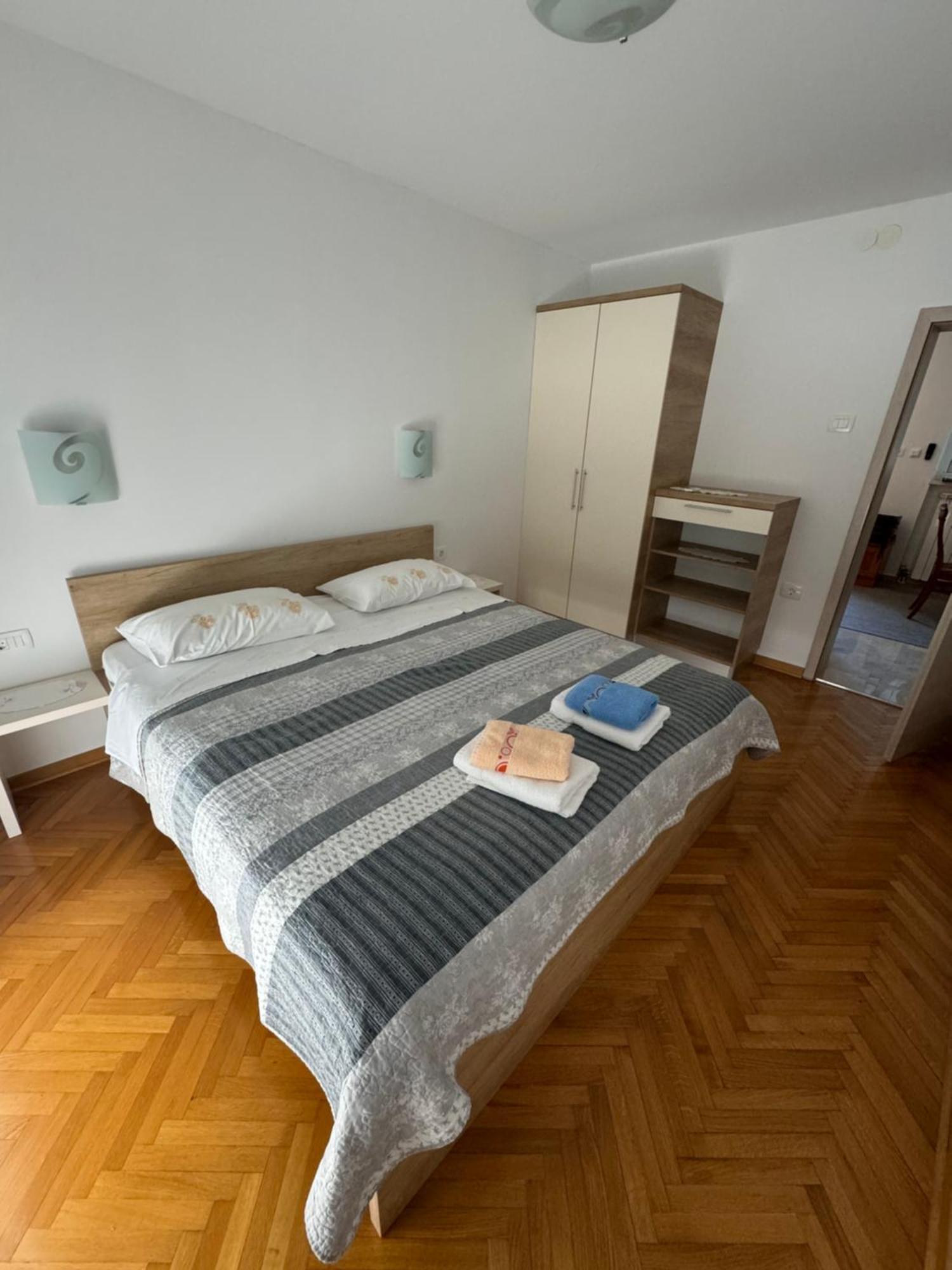 Apartments And Rooms Orazem Zoro Portorož Buitenkant foto